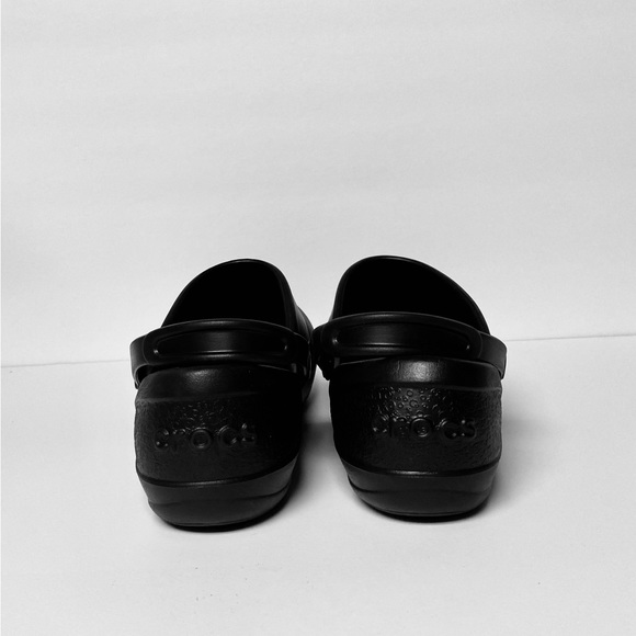 New Women’s Crocs Mercy Work Clog Size 11 Made for on-the-job comfort - Picture 5 of 6